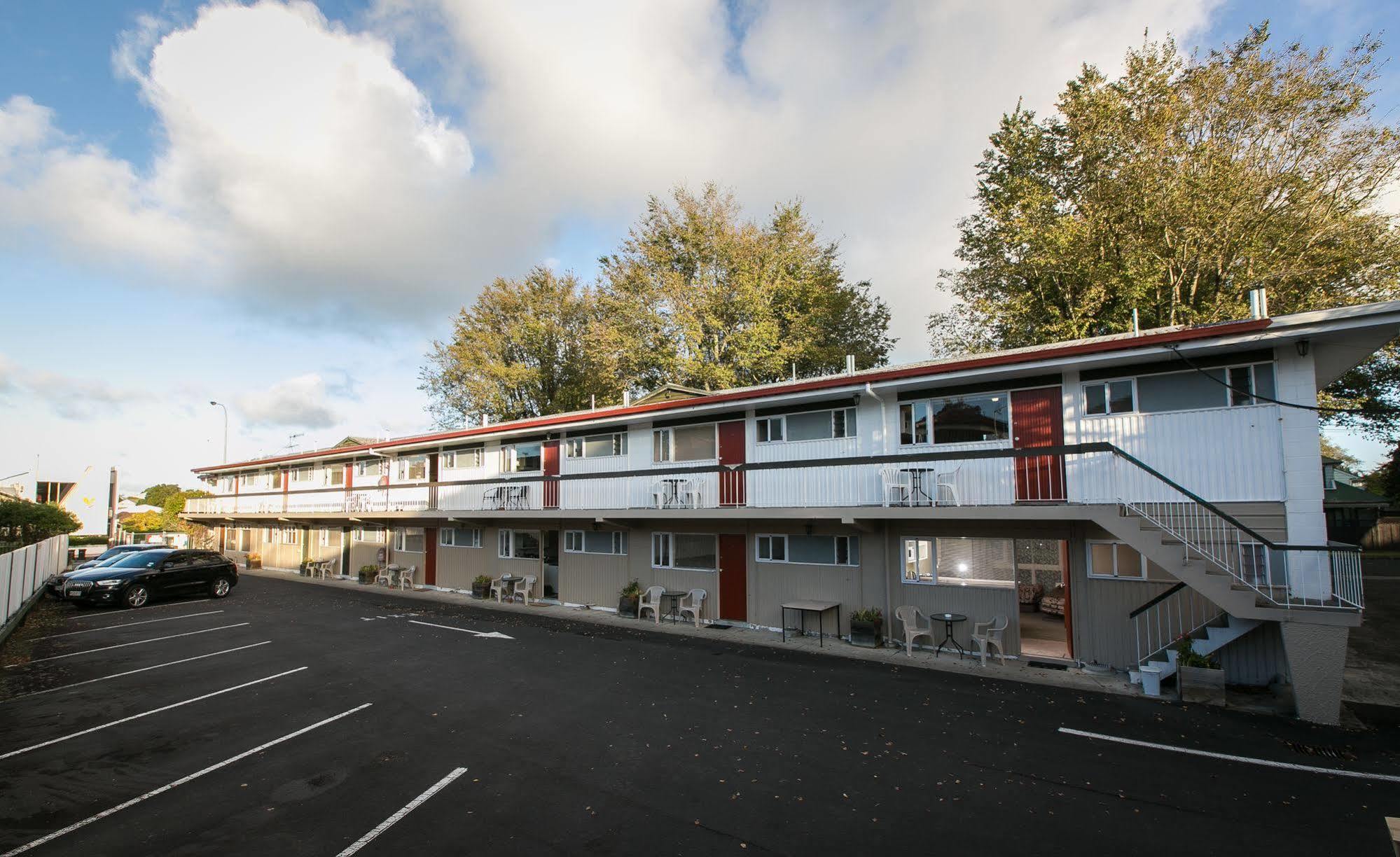 Ranfurly Evergreen Motel Auckland Exterior photo